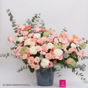 Floreria Las Margaritas. Guadalajara. Flores a domicilio. Rosas. San valentin. 14feb. Dia del amor y la amistad