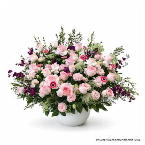 Encanto Rosa - Floreria Las Margaritas. 10 Mayo. Dia de las Madres. Flores. GDL. Guadalajara. Flores. Gerberas. Lisianthus. Rosas. Amimajus. flores rosas