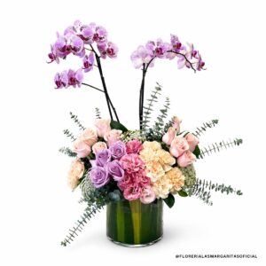 Orquidea Imperial Floreria Las Margaritas. 10 Mayo. Dia de las Madres. Flores. GDL. Guadalajara. Flores. Anturio. Gerberas. Margaritas. Arreglo floral. 3.jpg